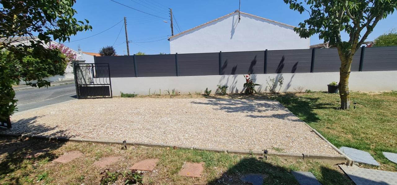 Belle Maison Avec Jardin Rdc T3 De 70M2 Vacances Ou Cure Thermale Rochefort Εξωτερικό φωτογραφία