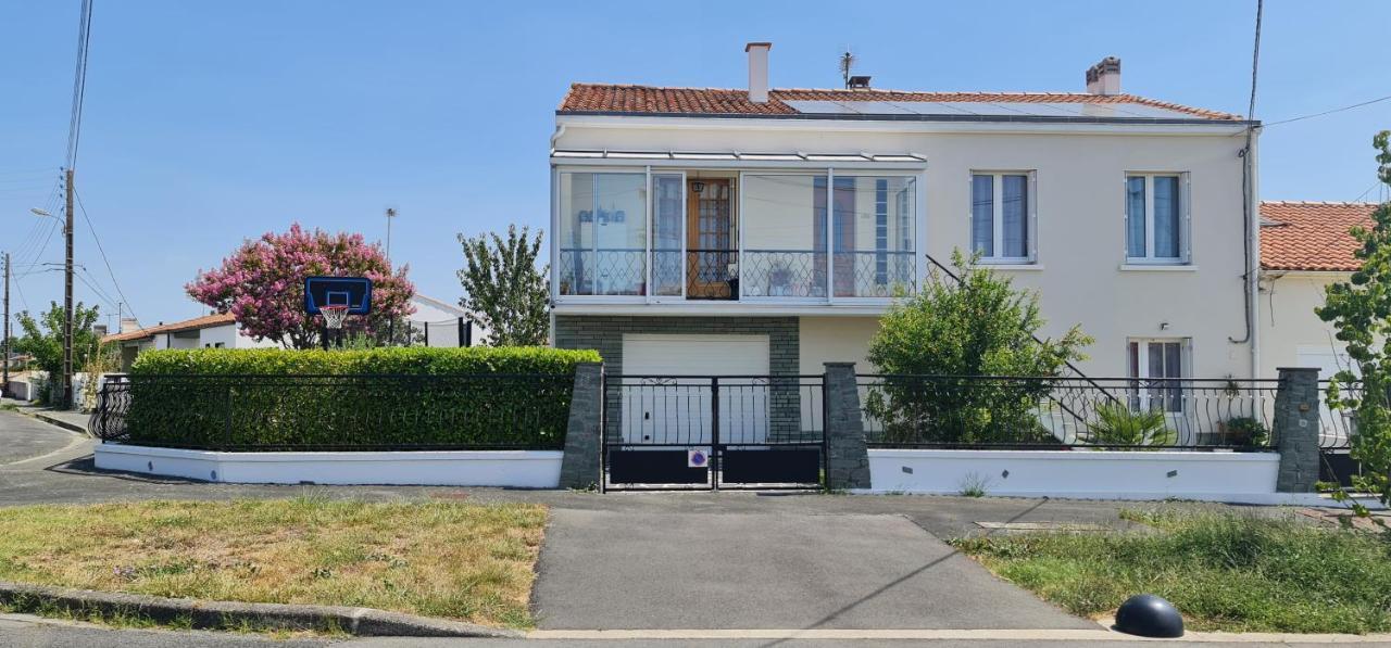 Belle Maison Avec Jardin Rdc T3 De 70M2 Vacances Ou Cure Thermale Rochefort Εξωτερικό φωτογραφία